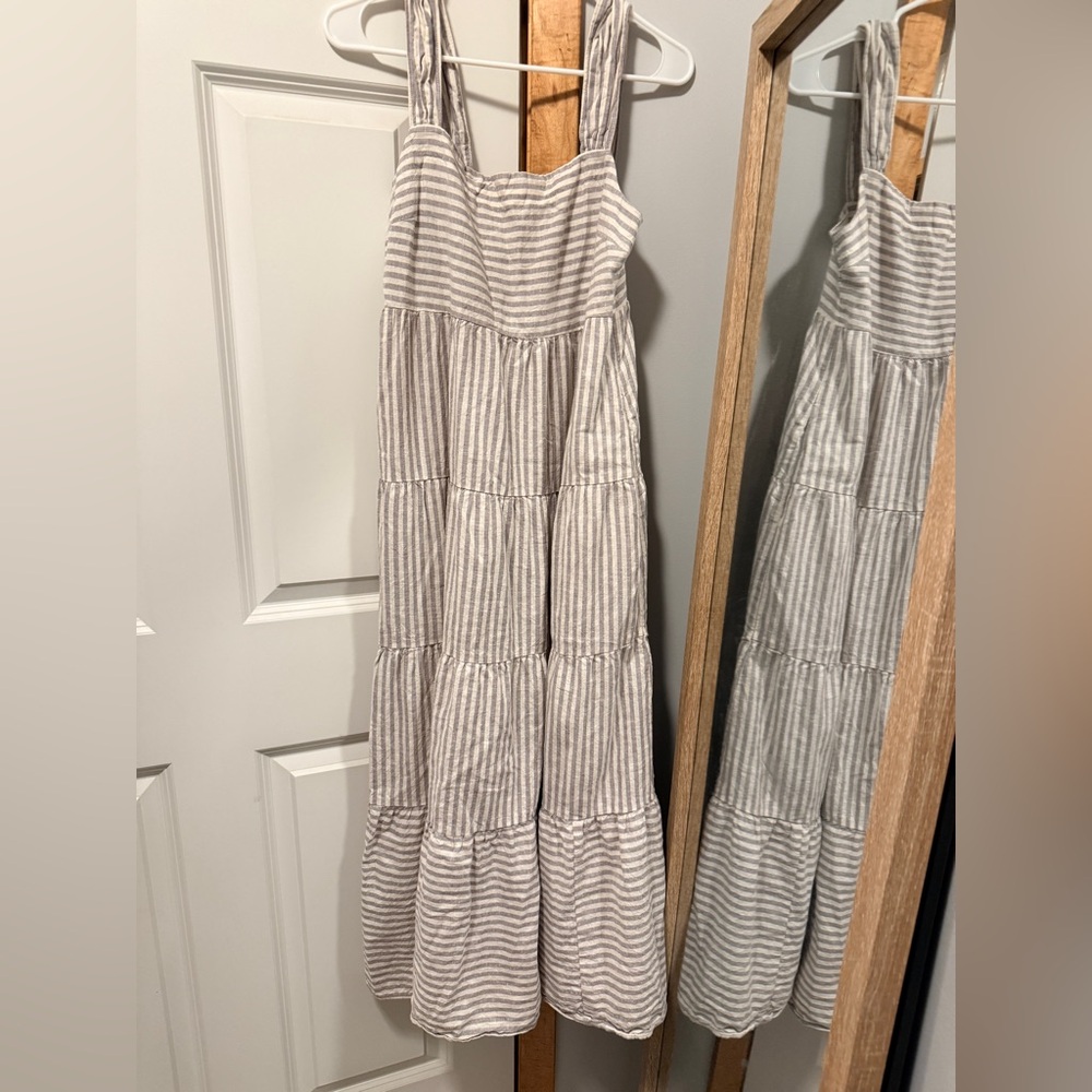 Madewell Striped Cream & Gray Tiered Sundress